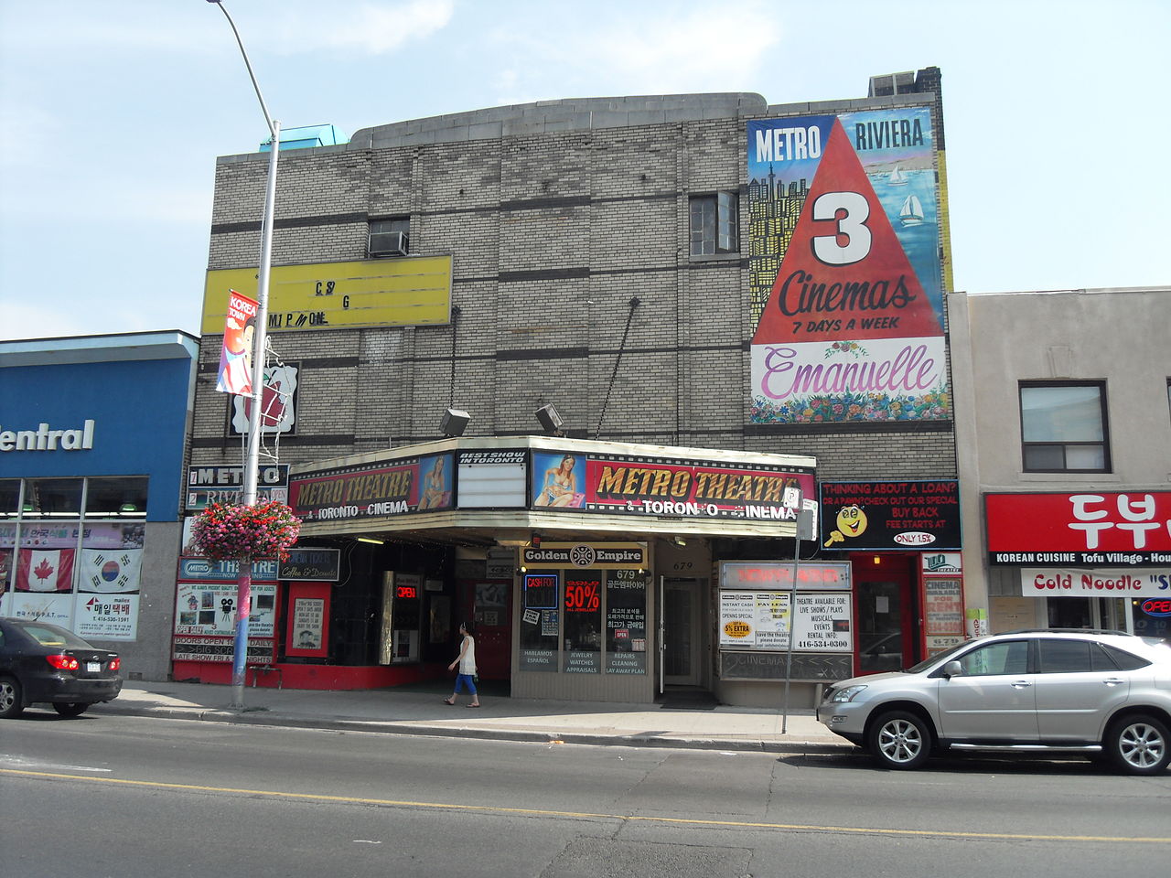 Toronto Metro Theatre.jpg